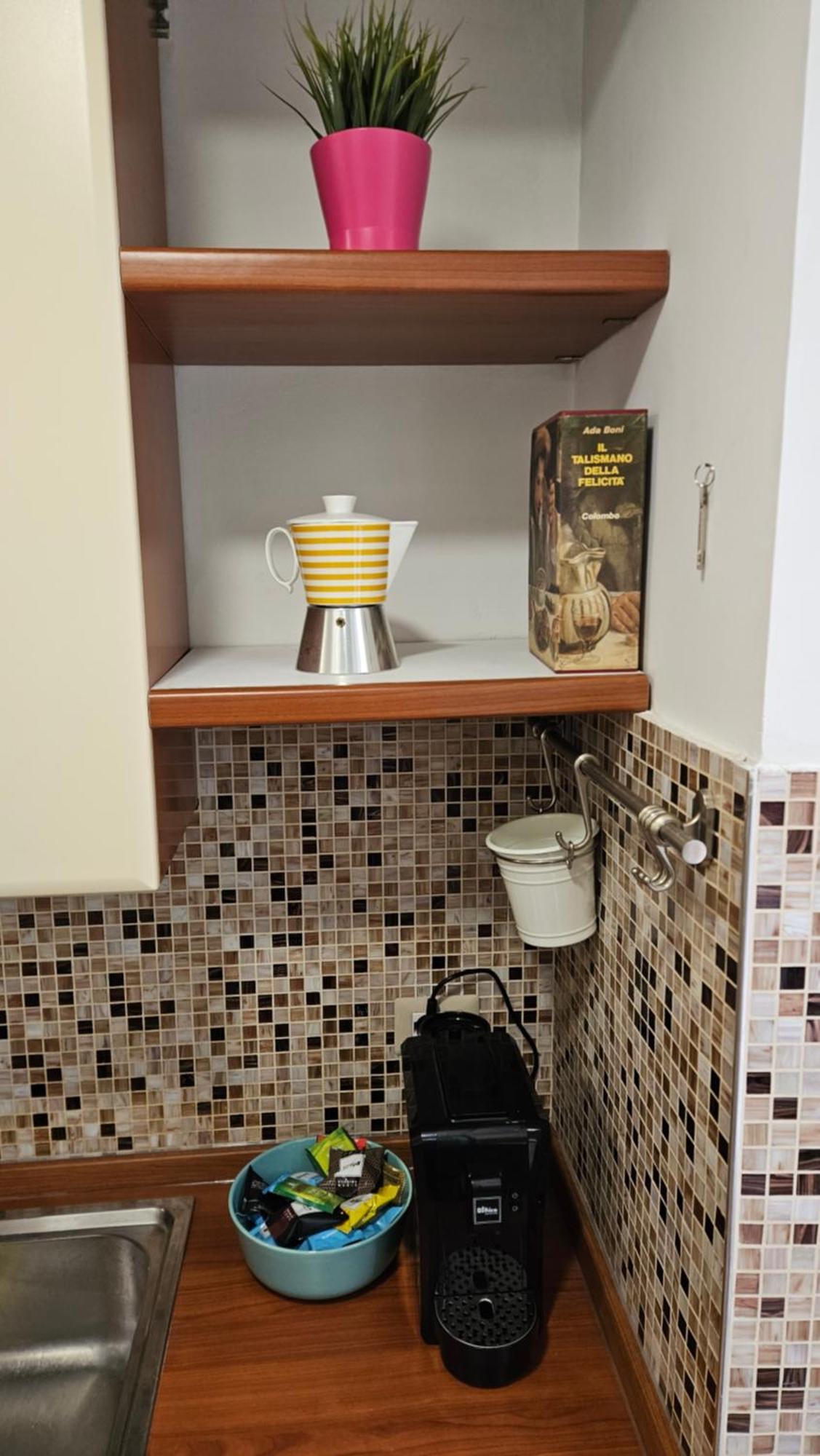 Apartment Con Giardino Centocelle Metro C Rome
